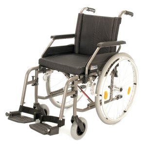118-23, Invalidní vozík standardní, šířka sedu 48 cm