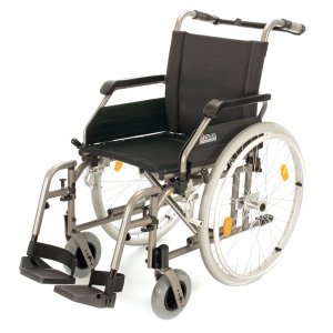 218-24, Invalidní vozík standardní, šířka sedu 48 cm